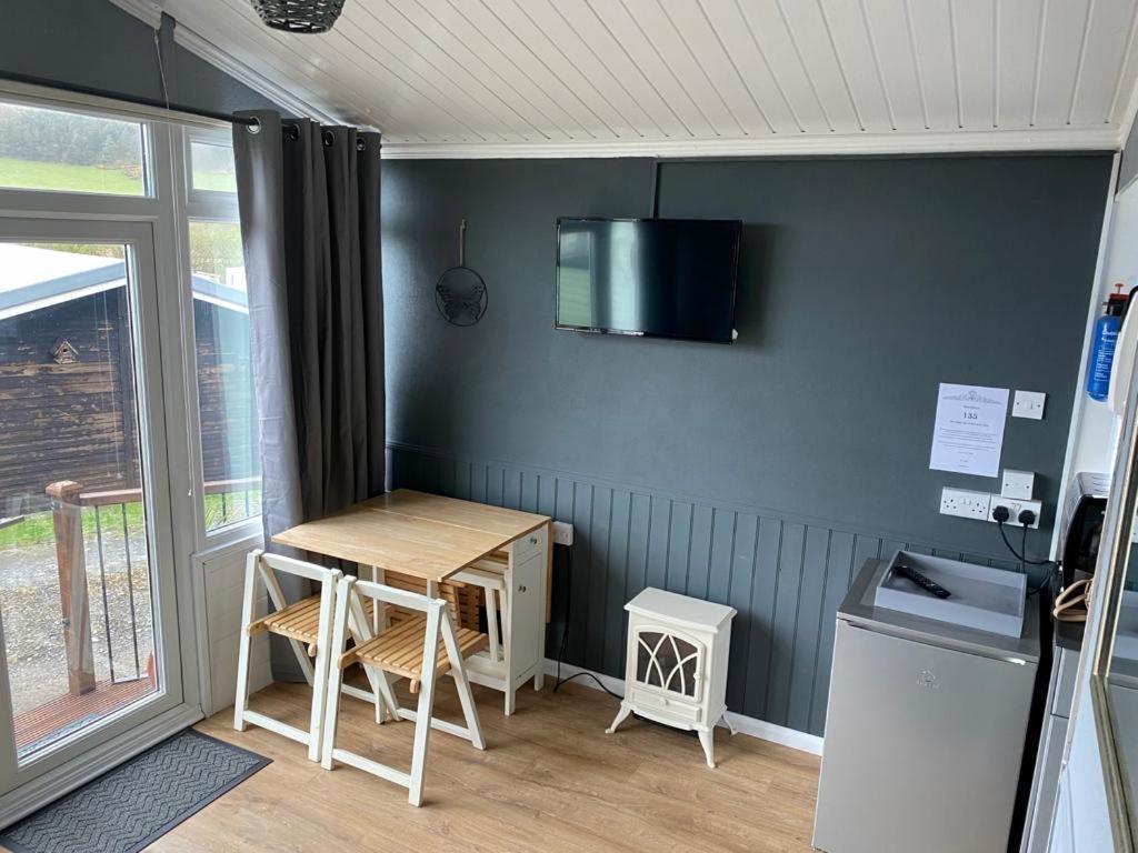 Chalet 135 - Clarach Bay Holiday Village Aberystwyth Buitenkant foto